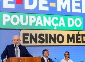 lula-lancamento-pe-de-meia-foto-jose-cruz-agencia-brasil-960x540-1